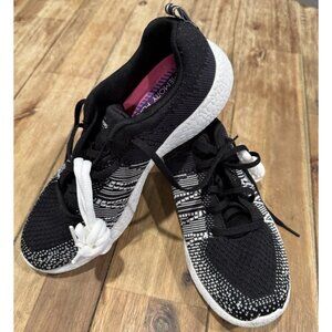 Sketchers Women's 8.5 Air Cooled Memory Foam Black Gray Comfort NEW